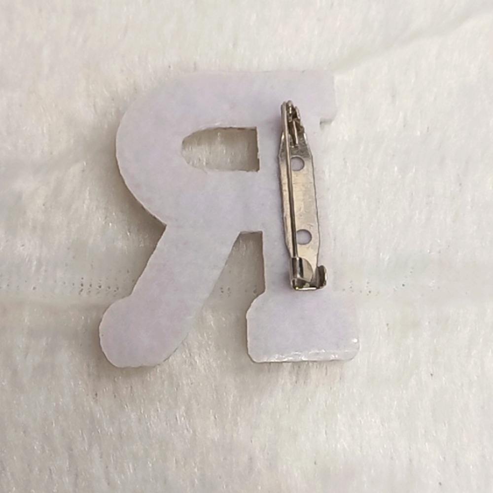 Handmade Pearly White Beaded Initial Brooch - Picture 8 of 9